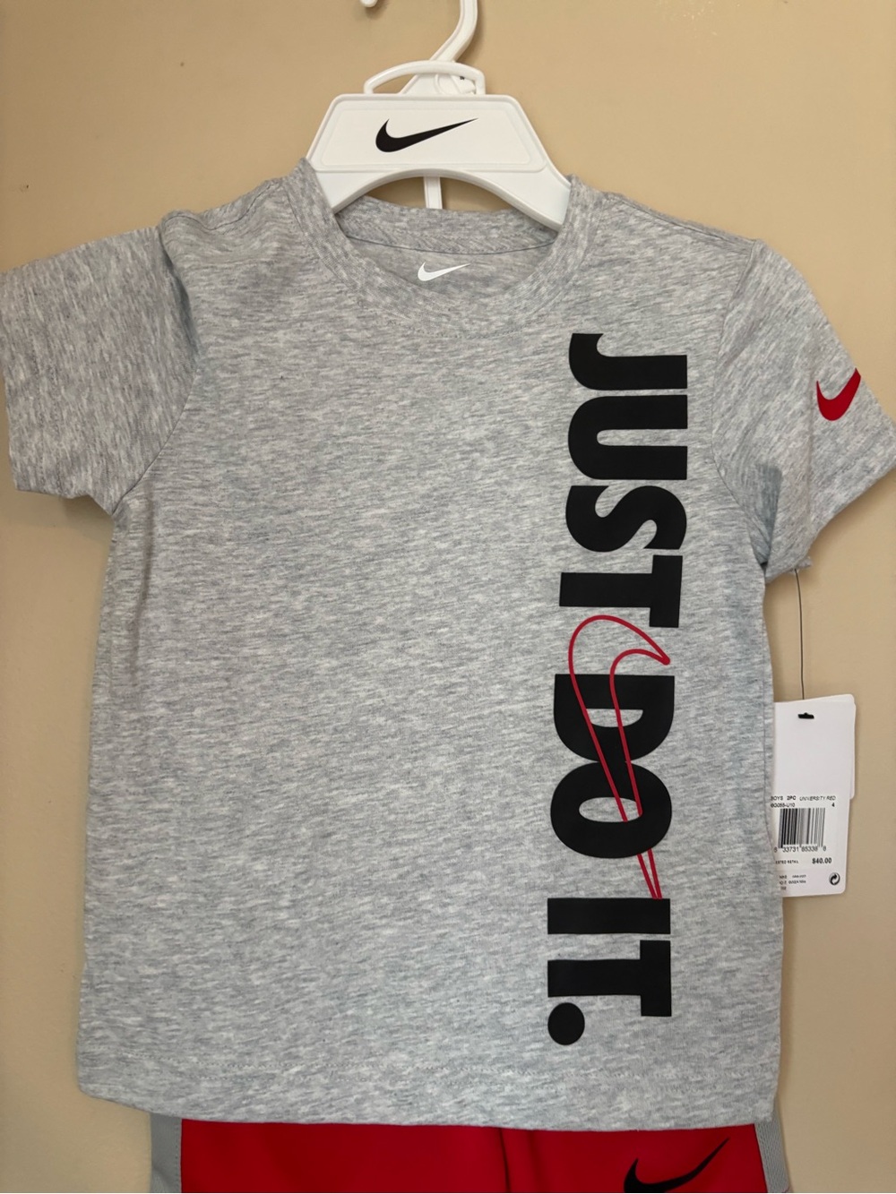 Nike Kids Light Gray 'Just Do It.' Tee with Red Swoosh